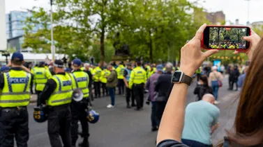 Operación contra el Robo Masivo de Teléfonos en Londres: La Historia Detrás de la Mayor Incautación