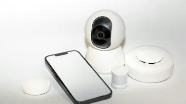 Vigilancia y Tecnología: La Implantación del Software Graphite por ICE en Procesos Migratorios