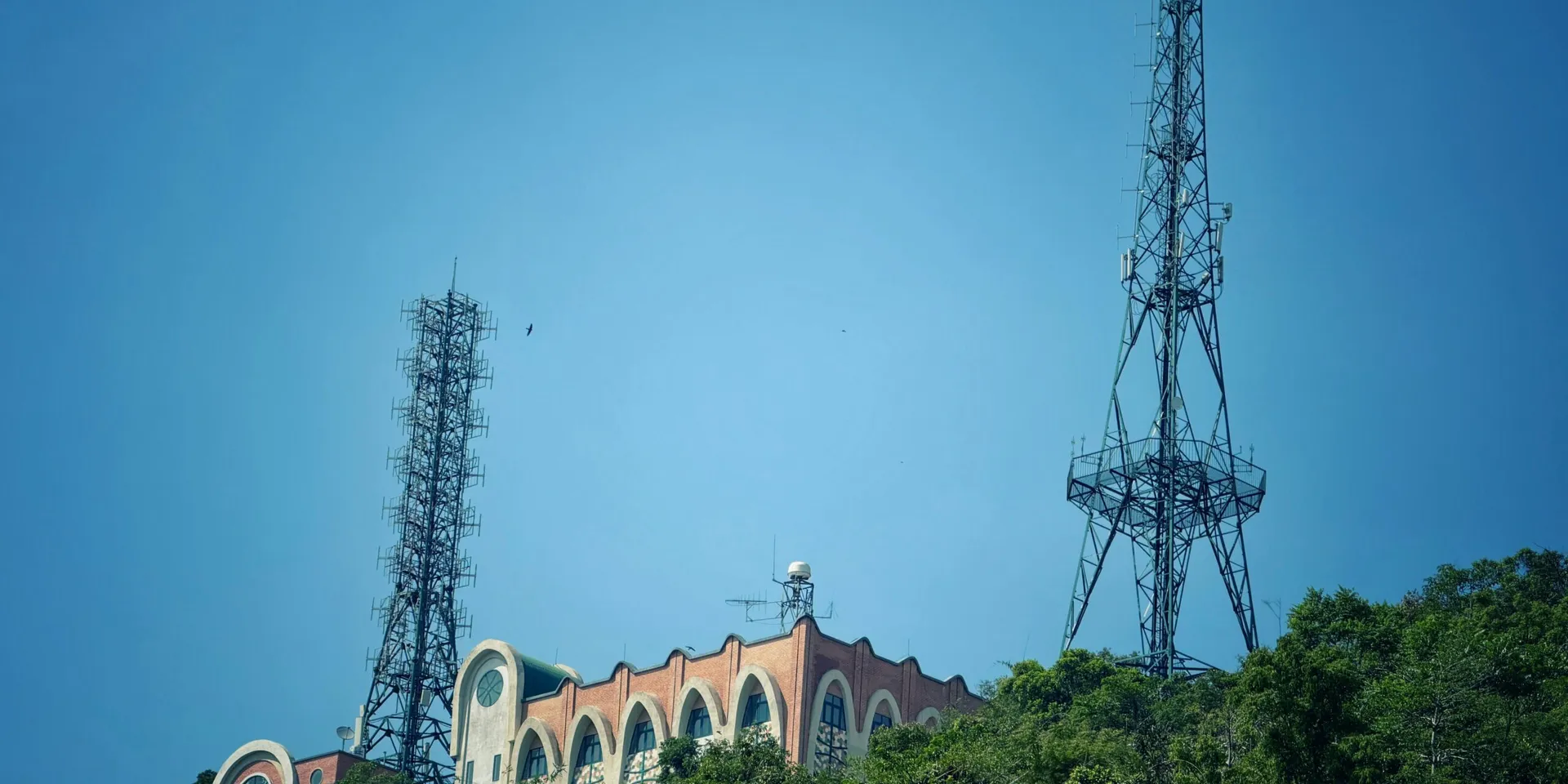 AT&#038;T: Un Gigante de las Telecomunicaciones que Inspira Confianza y Oportunidades para Inversionistas